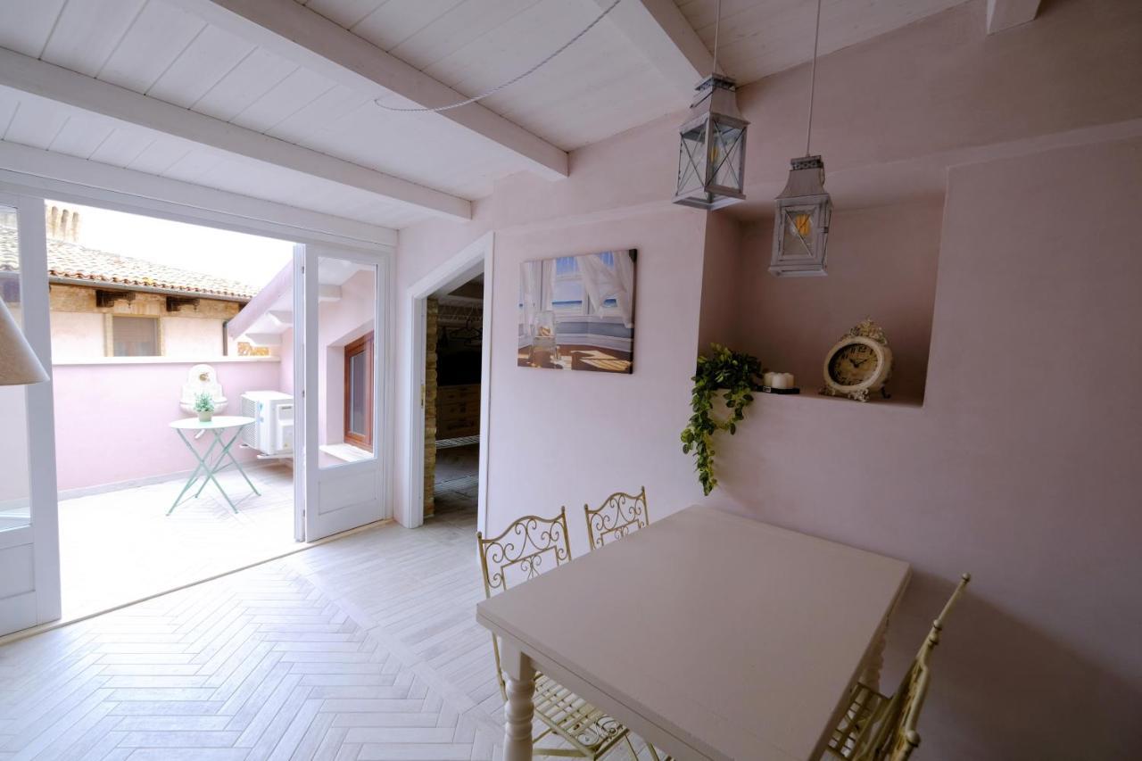 サン・ベネデット・デル・トロントLa Casa Di Francesco E Rosinaアパートメント エクステリア 写真